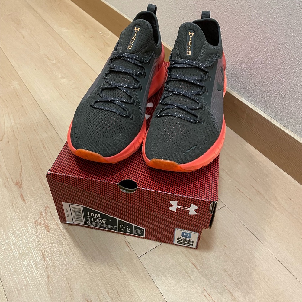 Under Armour HOVR Phantom SE Glow